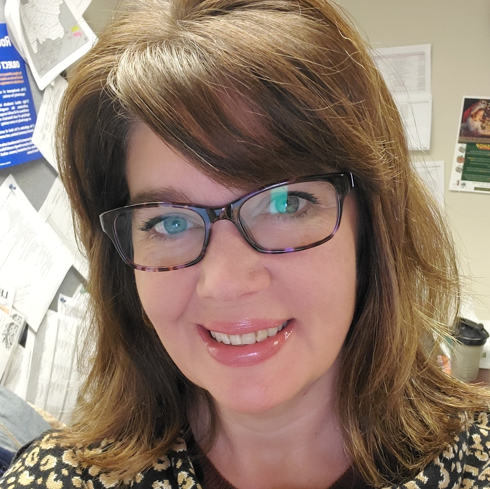 Meet your Posher, Sharon